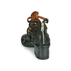 Airstep / A.S.98 - KENYA BRIDE