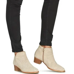 Betty London - ALINE