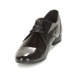 Betty London - CHAROL