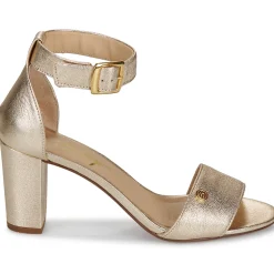 Betty London - CRETOLIA