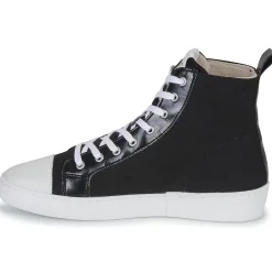 Betty London - ETOILE