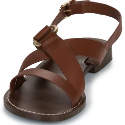 Betty London - FIONA