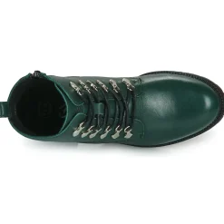 Betty London - GALACTICA