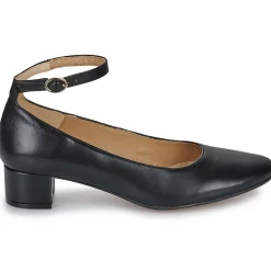 Betty London - HELEN