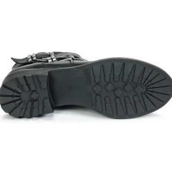 Betty London - HELIDI