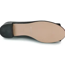 Betty London - HENIA