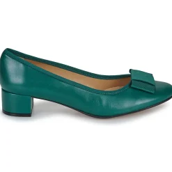 Betty London - Hélène