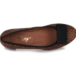 Betty London - Hélène