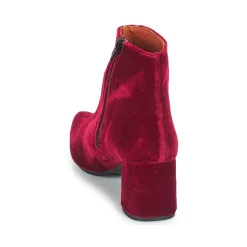 Betty London - JILOUTE