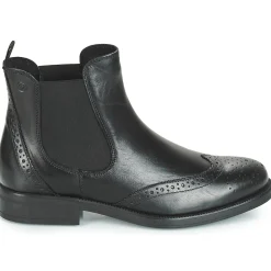 Betty London - JOSTA