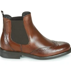 Betty London - JOSTA