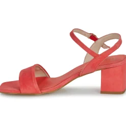 Betty London - JULIETTE