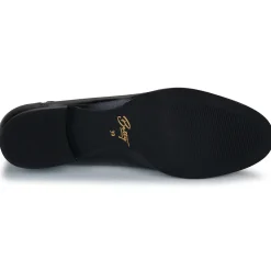 Betty London - MAENA