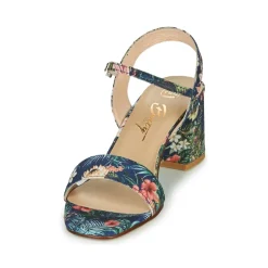 Betty London - MAKITA