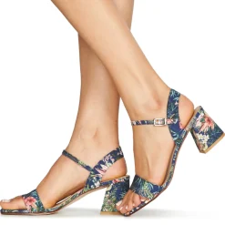 Betty London - MAKITA