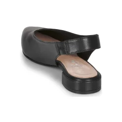 Betty London - MITONI