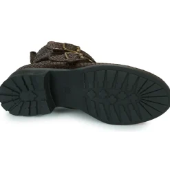 Betty London - NANISS