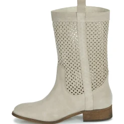 Betty London - ONEVAR