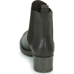 Betty London - PATTYNE