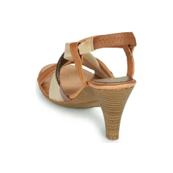 Betty London - POULOI