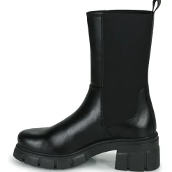 Betty London - SPACY