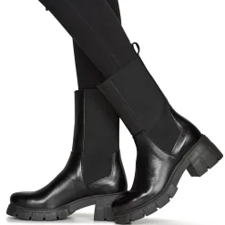 Betty London - SPACY