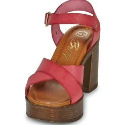 Betty London - TANIA