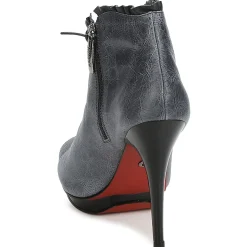 Carmen Steffens - 6002043001