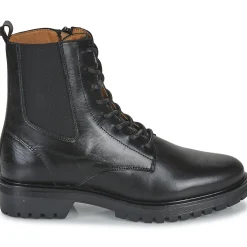 Casual Attitude - GUILA