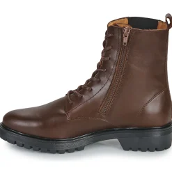 Casual Attitude - GUILA