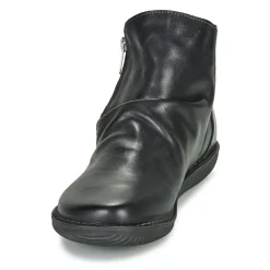 Casual Attitude - HERMINA