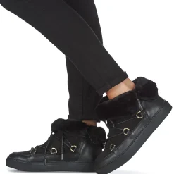 Casual Attitude - LONE