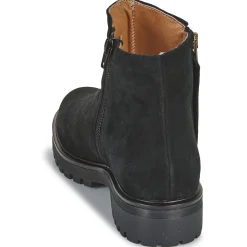 Casual Attitude - NALLINE