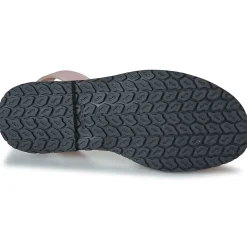 Casual Attitude - NEVADI