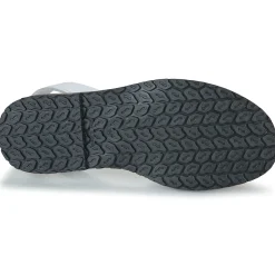 Casual Attitude - NEVADI