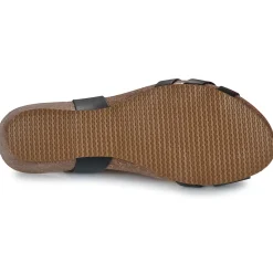 Casual Attitude - OYA