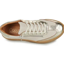 Casual Attitude - TILANA