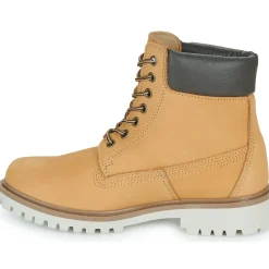 Casual Attitude - TSILENE