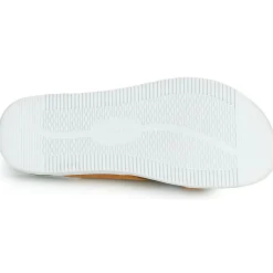 Clarks - ELAYNE CROSS