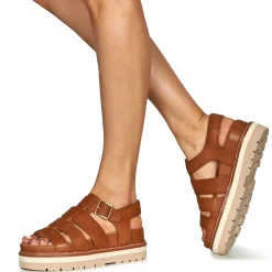 Clarks - ORIANNA TWIST