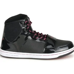 Creative Recreation - W CESARIO