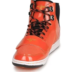 Creative Recreation - W CESARIO