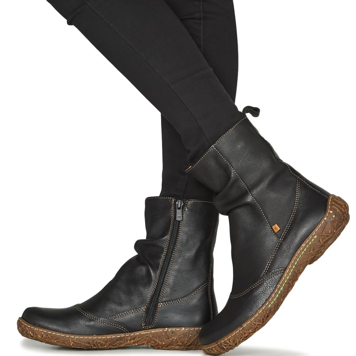 El Naturalista - NIDO ELLA N722