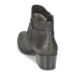 Janet&Janet - VILLIA