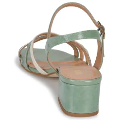 JB Martin - VICTORIA