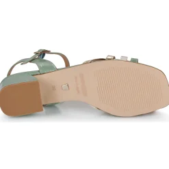 JB Martin - VICTORIA