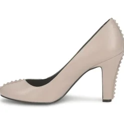 Karine Arabian - TYRA