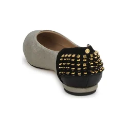 Kat Maconie - CECILIA