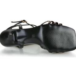 Les Petites Bombes - IVANKA