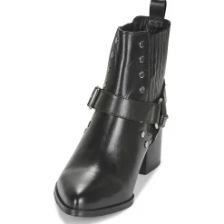 Les Tropéziennes par M Belarbi - KIMIKO